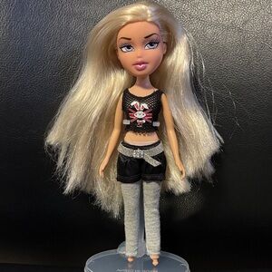 Bratz Black Friday Walmart Exclusive Cloe Redressed